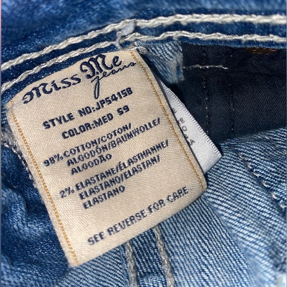 Miss Me Signature woman's Boot Cut blue Jeans - Picture 6 of 9